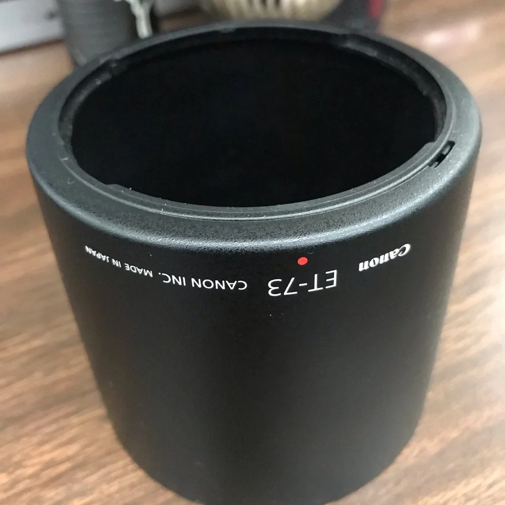 Canon ET-73 Lens hood